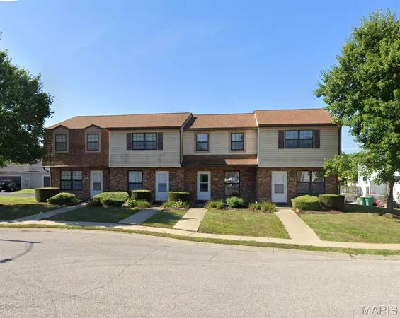 $1,250 | 411 Donna Drive, O'Fallon, IL 62269
