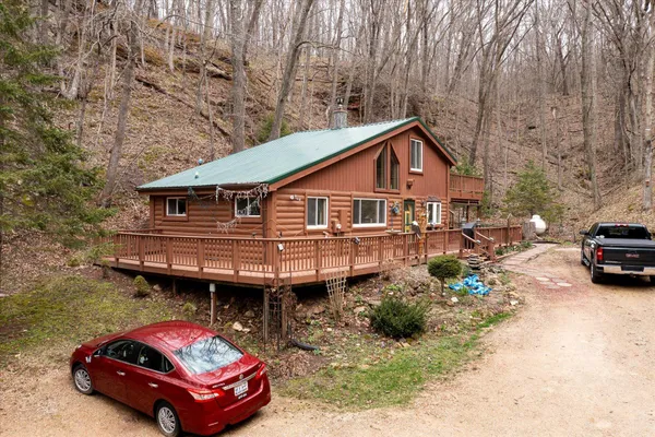 $324,500 | S7734 Holcomb Road, Kickapoo, WI 54652