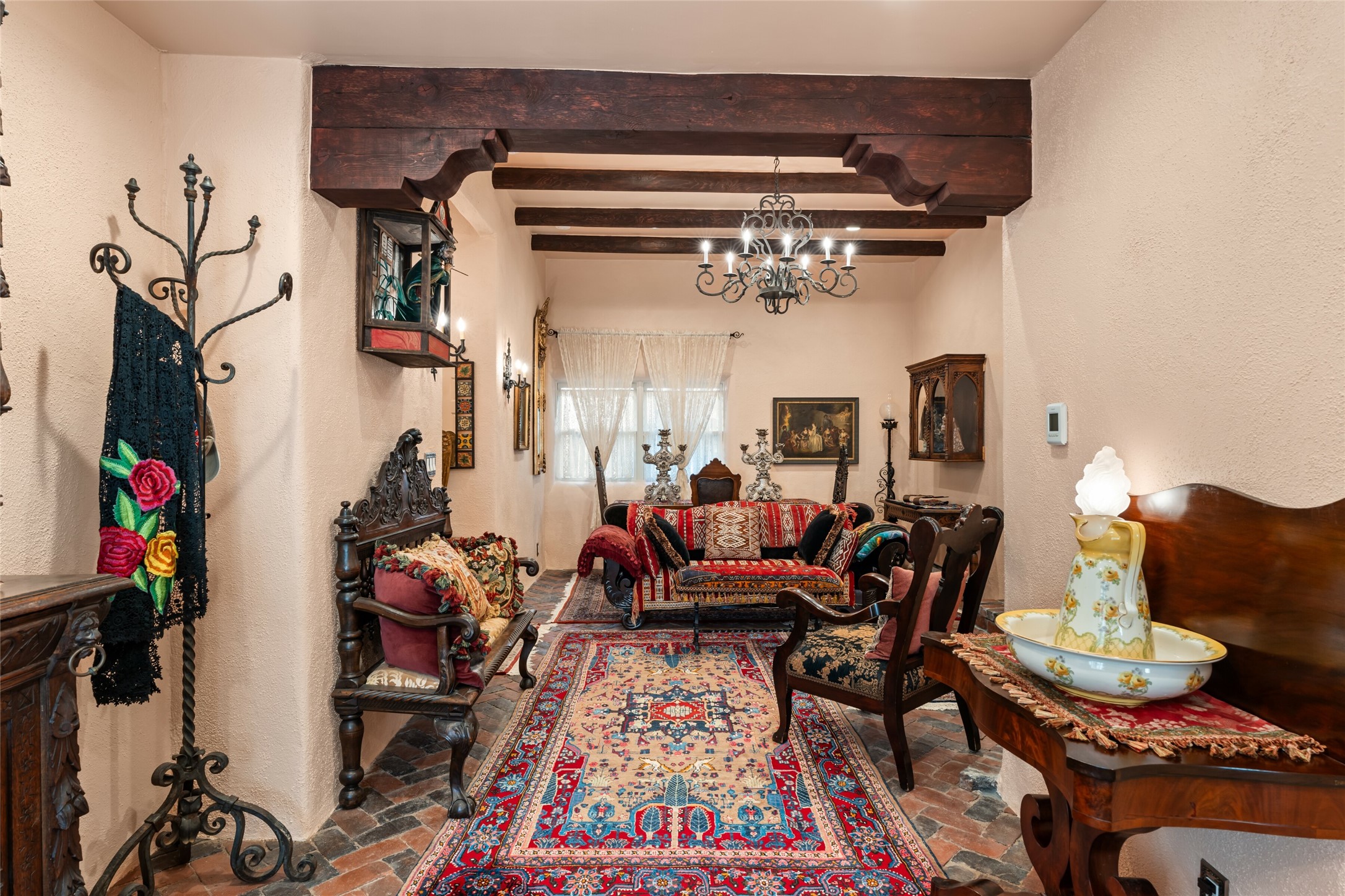 224 Artist Road, Unit 1 Santa Fe, NM 87501 - Photo 4 of 22 Entry Hall & Living Room