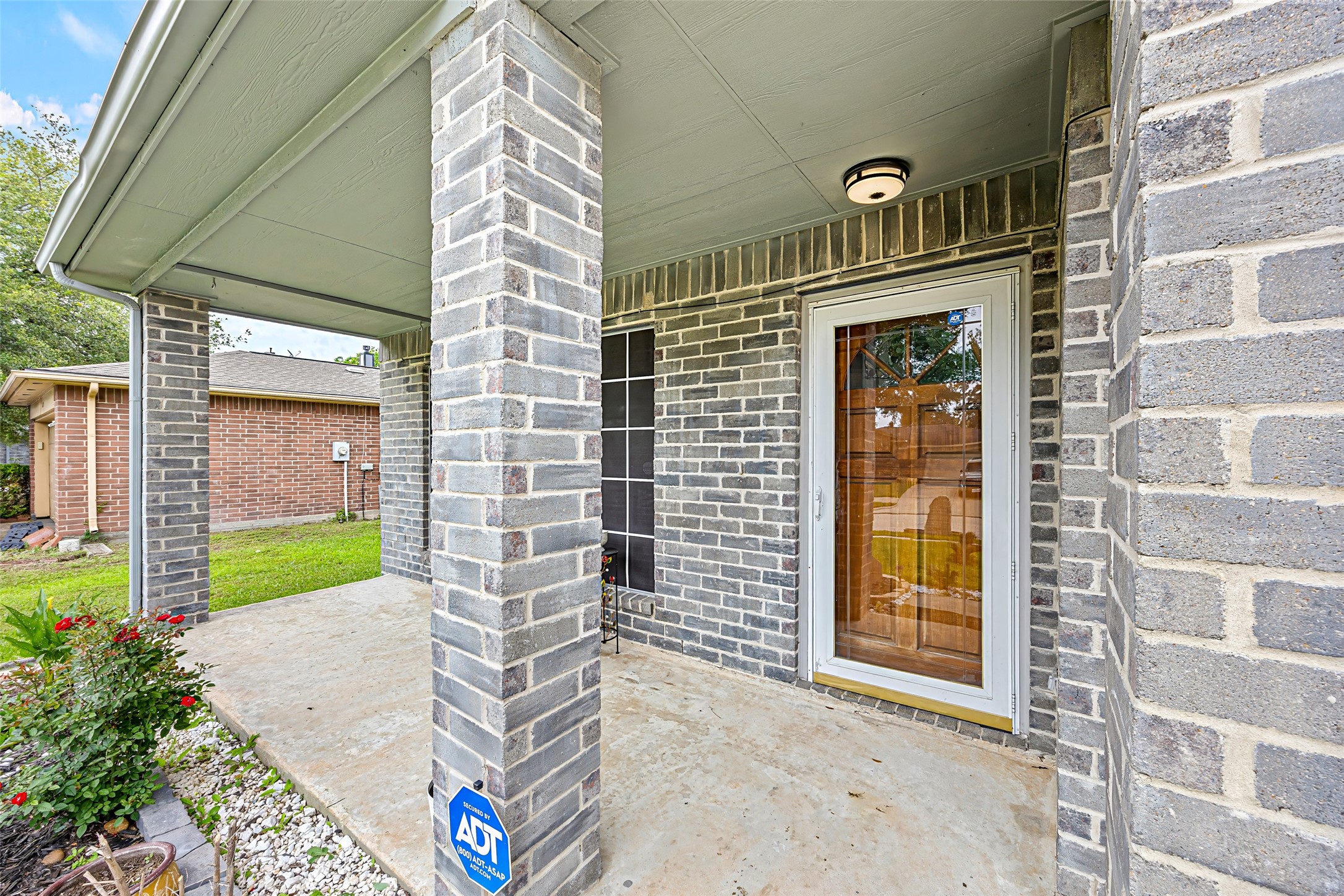 2710 Fox View Circle Spring, TX 77386 - Photo 4 of 29 a view of front door of house