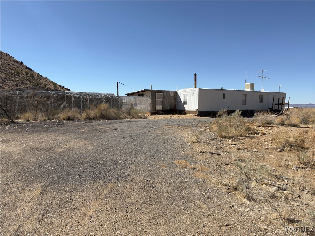 4248 West Ranch Road Golden Valley, AZ 86413 - Photo 2 of 42 Yard
