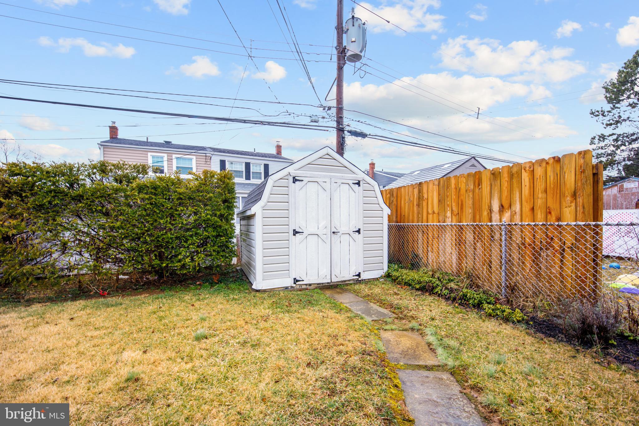 1430 Greenway Road Swarthmore, PA 19081 - Photo 30 of 31 Shed