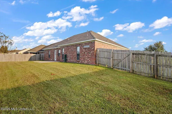 $242,300 | 220 White Oak Place, Pearl, MS 39208
