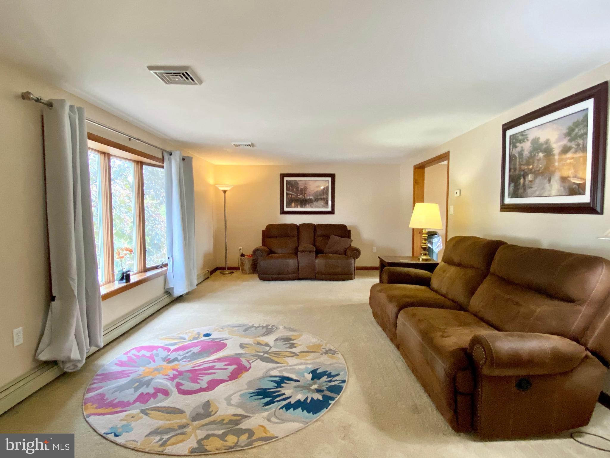 392 Estate Road Boyertown, PA 19512 - Photo 6 of 27 Gallery Image 6
