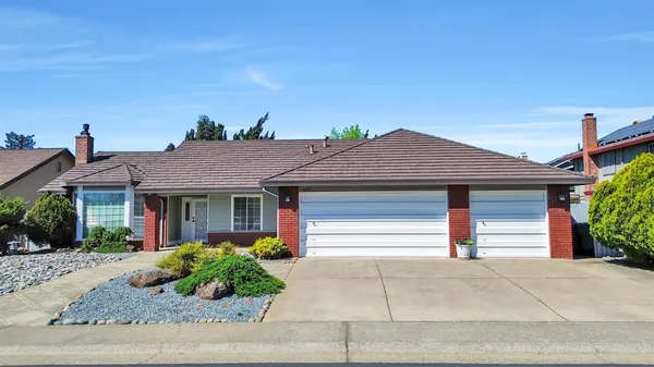 $549,900 | 5632 Bluffs Drive, Rocklin, CA 95765