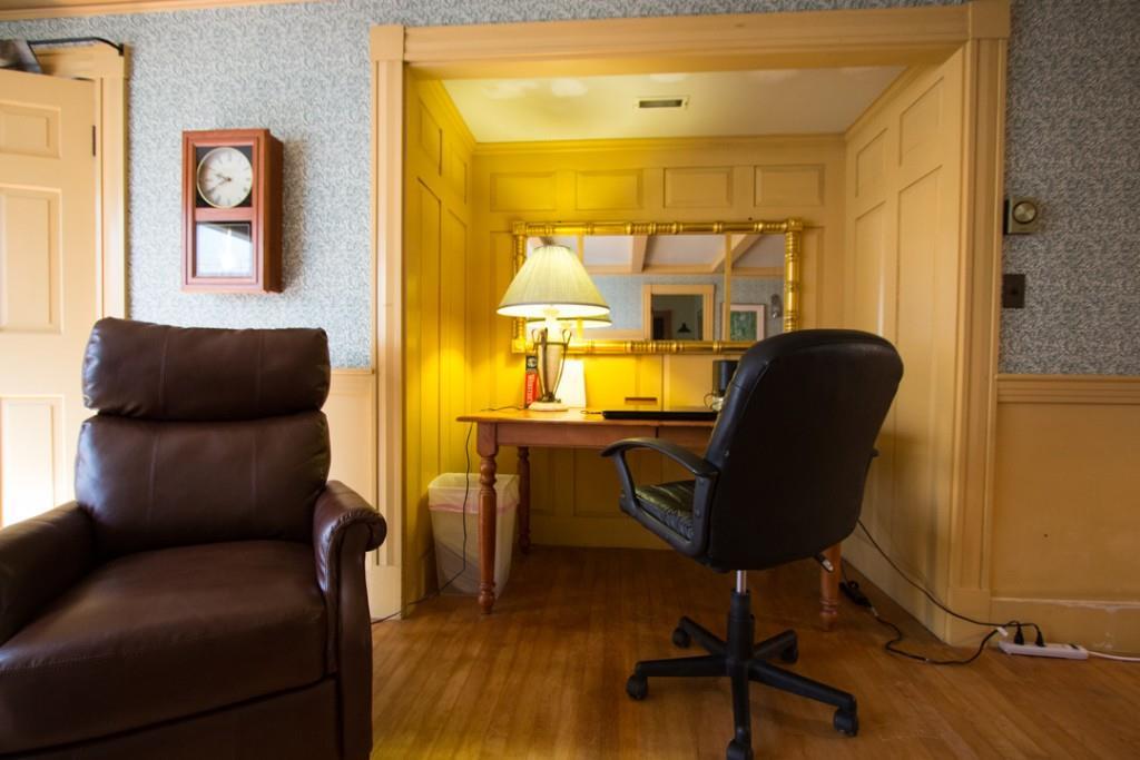 533 Paris Hill Road Paris, ME 04281 - Photo 25 of 34 Home office area