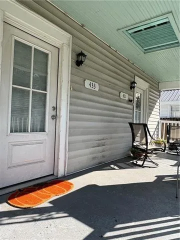 $1,400 | 433 Nursery Avenue, Metairie, LA 70005