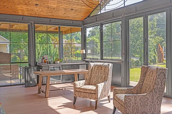 $1,049,999 | 422 North Academy Street, Murfreesboro, TN 37130