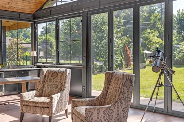 $1,049,999 | 422 North Academy Street, Murfreesboro, TN 37130