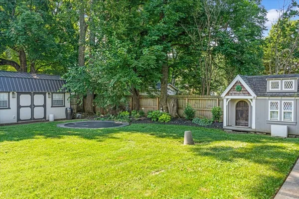 $1,049,999 | 422 North Academy Street, Murfreesboro, TN 37130