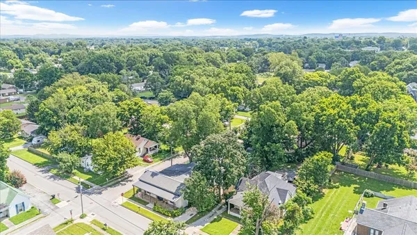 $1,049,999 | 422 North Academy Street, Murfreesboro, TN 37130