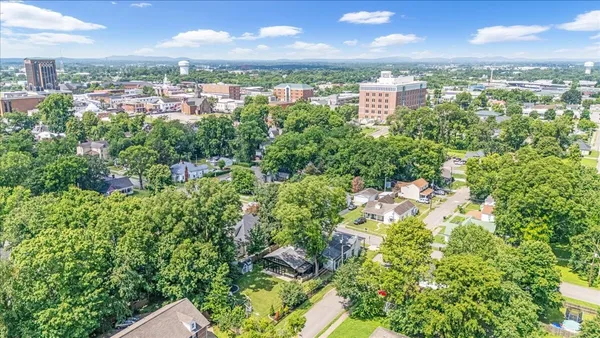 $1,049,999 | 422 North Academy Street, Murfreesboro, TN 37130
