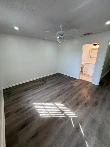 a view of empty room with window