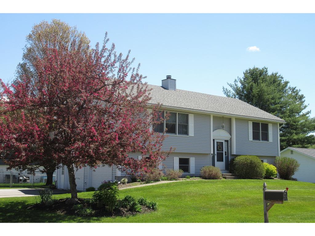 7 Northeast Drive Rutland, VT 05701 - Photo 1 of 16 Gallery Image 1
