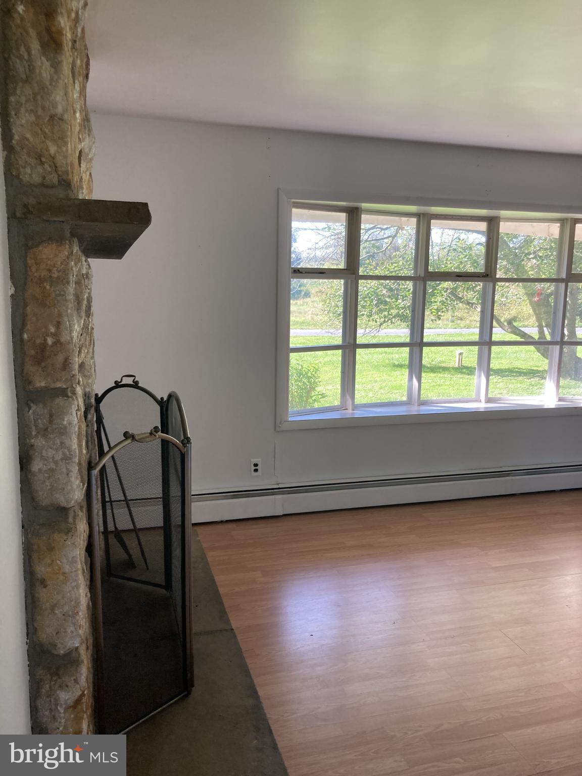 115 Poplar Tree Road Kennett Square, PA 19348 - Photo 3 of 11 Gallery Image 3