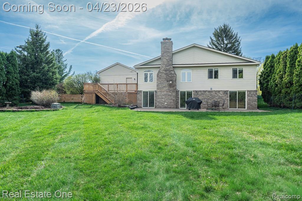 1865 Crestline Street Rochester Hills, MI 48307 - Photo 4 of 59 Gallery Image 4