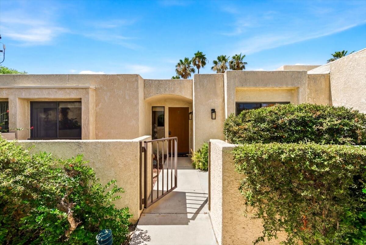 200 East Racquet Club Road, Unit 18 Palm Springs, CA 92262 - Photo 25 of 33 05-200 E Racquet Club Rd #18-2
