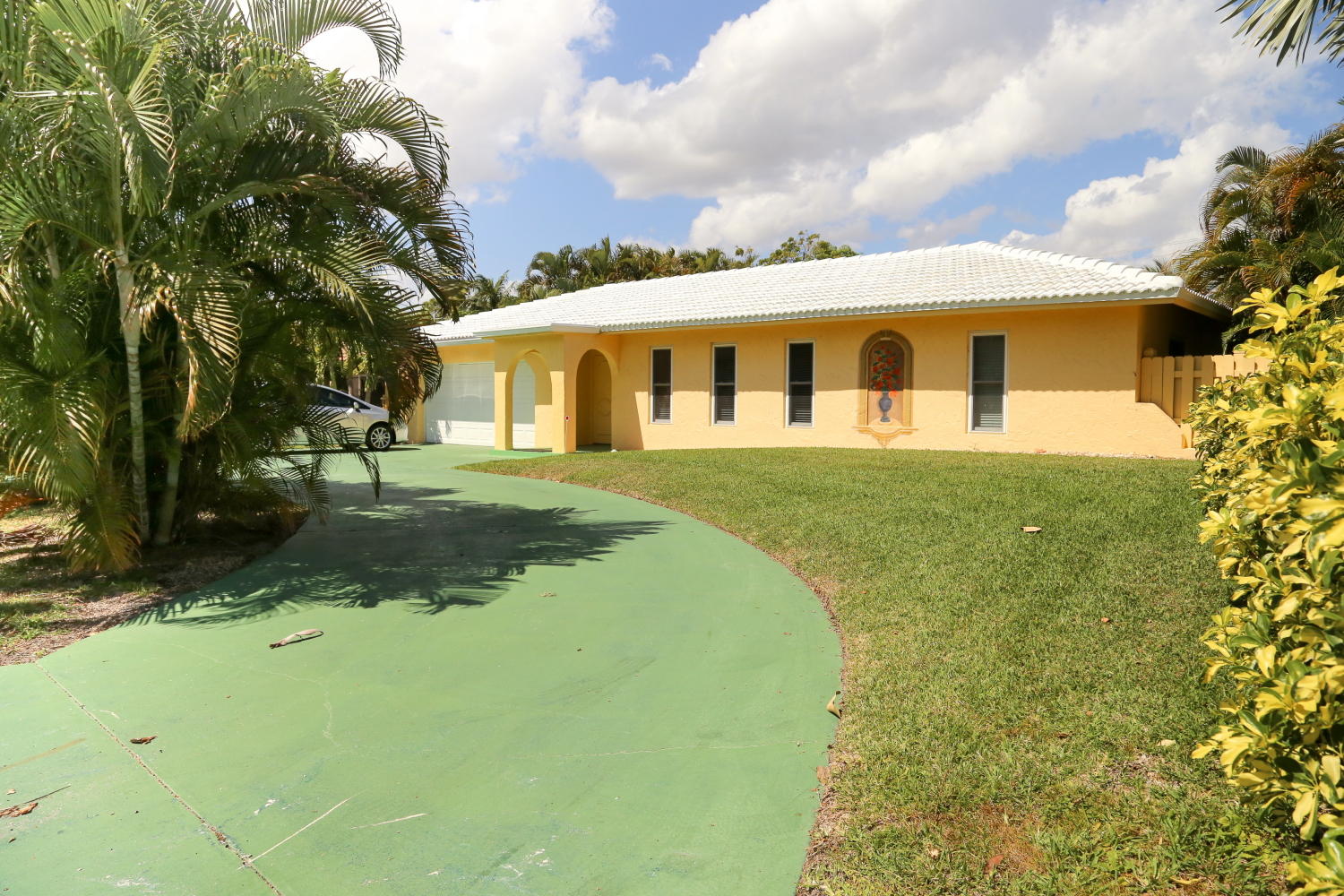 1051 Southwest 16th Street Boca Raton, FL 33486 - Photo 1 of 38 IMG_9420