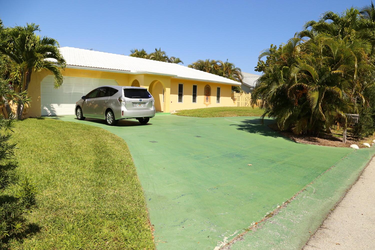 1051 Southwest 16th Street Boca Raton, FL 33486 - Photo 3 of 38 IMG_9414