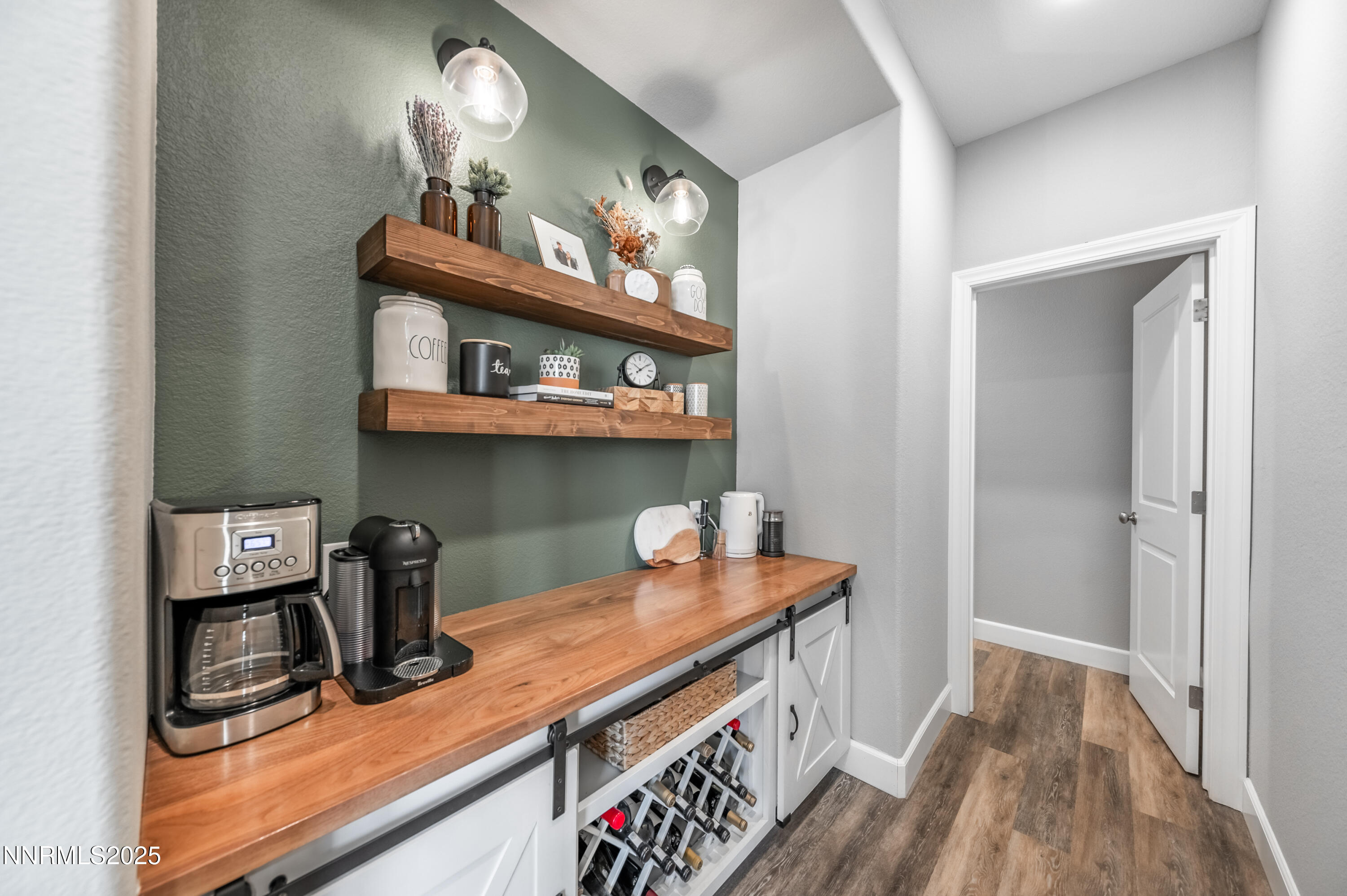 1845 Sea Horse Road, Unit C Reno, NV 89521 - Photo 20 of 40 s-1023