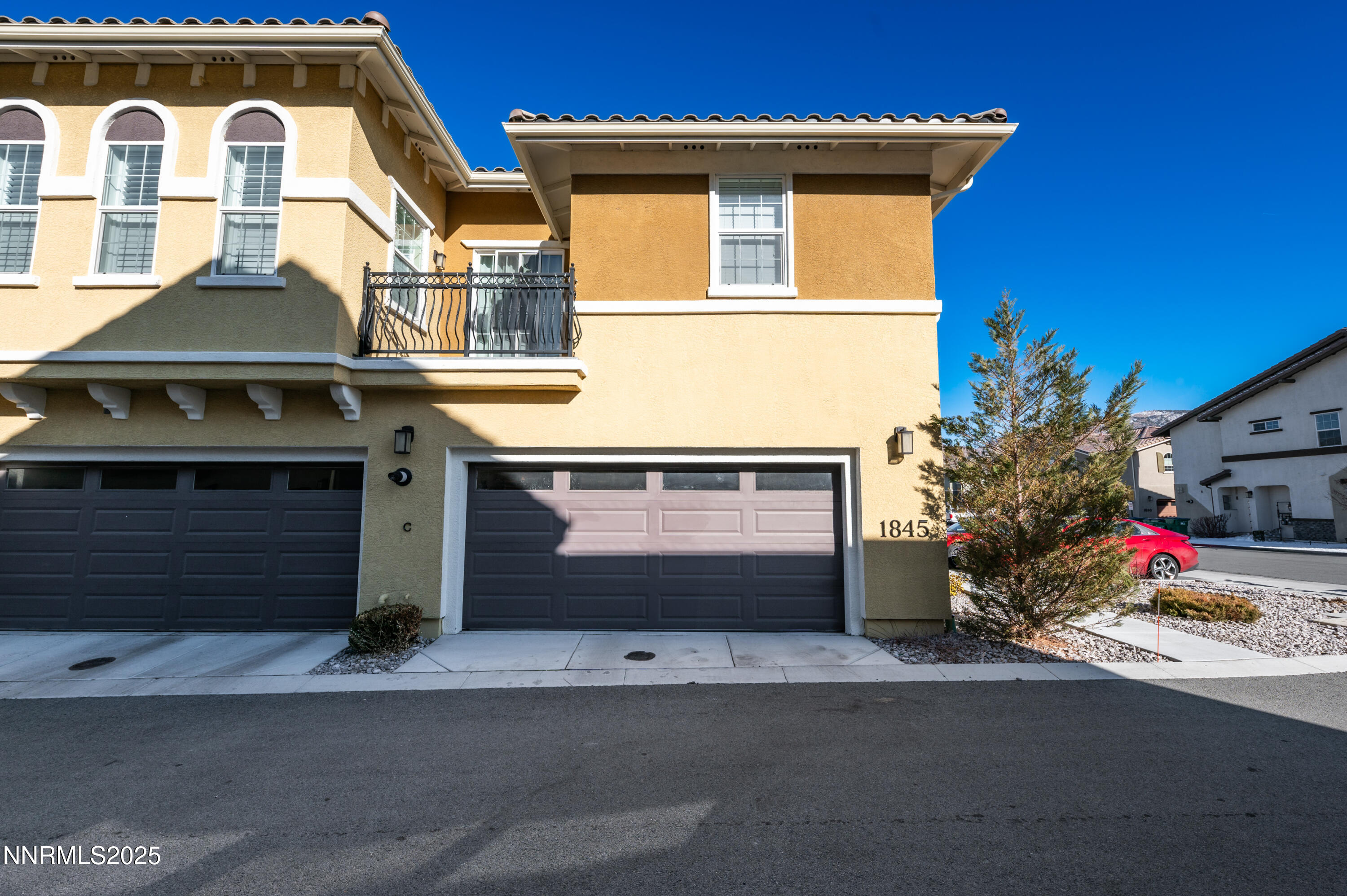 1845 Sea Horse Road, Unit C Reno, NV 89521 - Photo 3 of 40 s-1005
