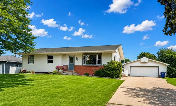 $347,000 | 303 Shelly Lane, Campbell, WI 54603