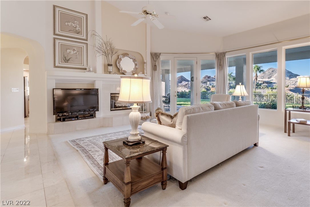 1051 Calico Ridge Drive Henderson, NV 89011 - Photo 8 of 42 Gallery Image 8