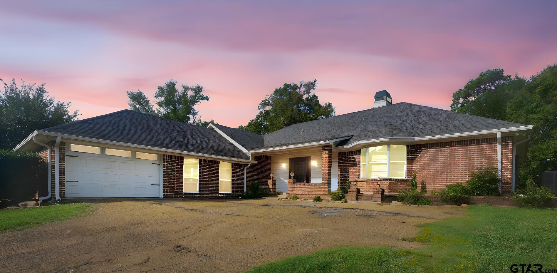 473 Cupit Street Longview, TX 75604 - Photo 3 of 48