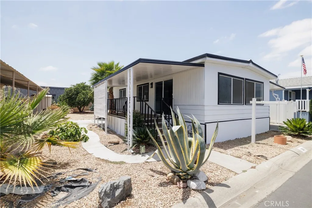 3700 Buchanan Street, Unit 58 Riverside, CA 92503 - Photo 4 of 37