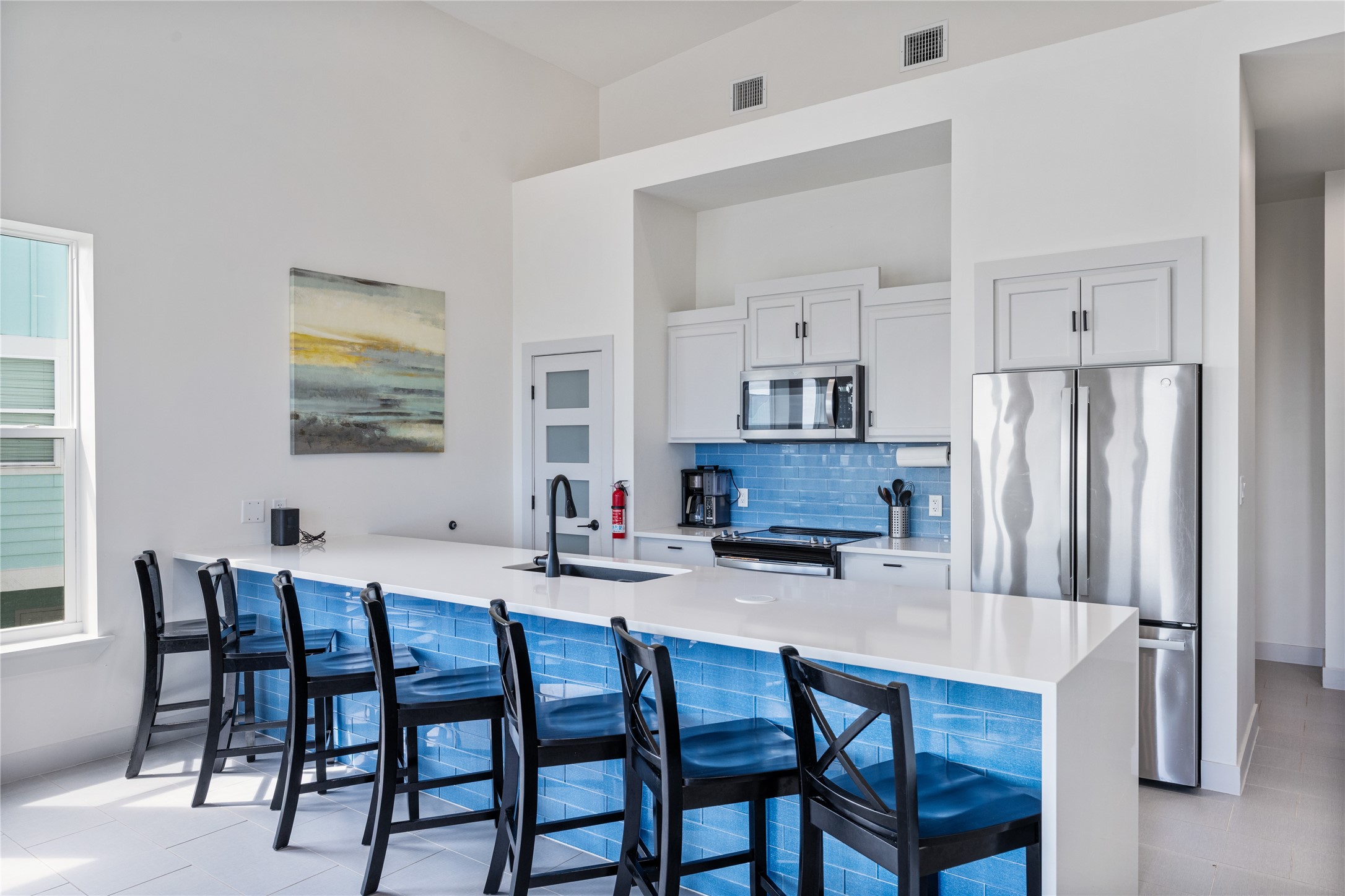 3841 Biscayne Beach Road Crystal Beach, TX 77650 - Photo 18 of 47 Gallery Image 18