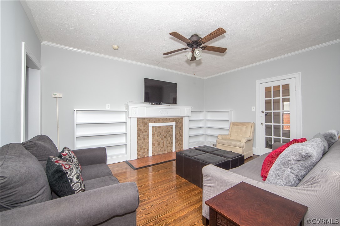 2016 Newman Road Richmond, VA 23231 - Photo 3 of 41 Gallery Image 3