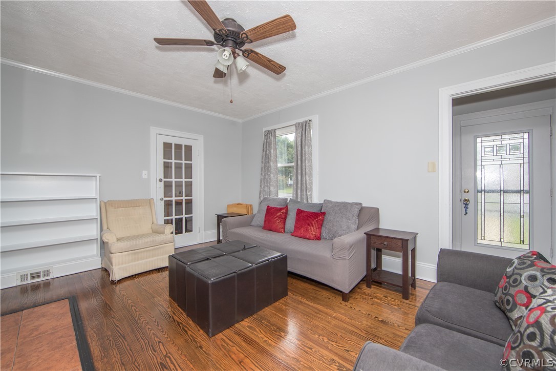 2016 Newman Road Richmond, VA 23231 - Photo 5 of 41 Gallery Image 5