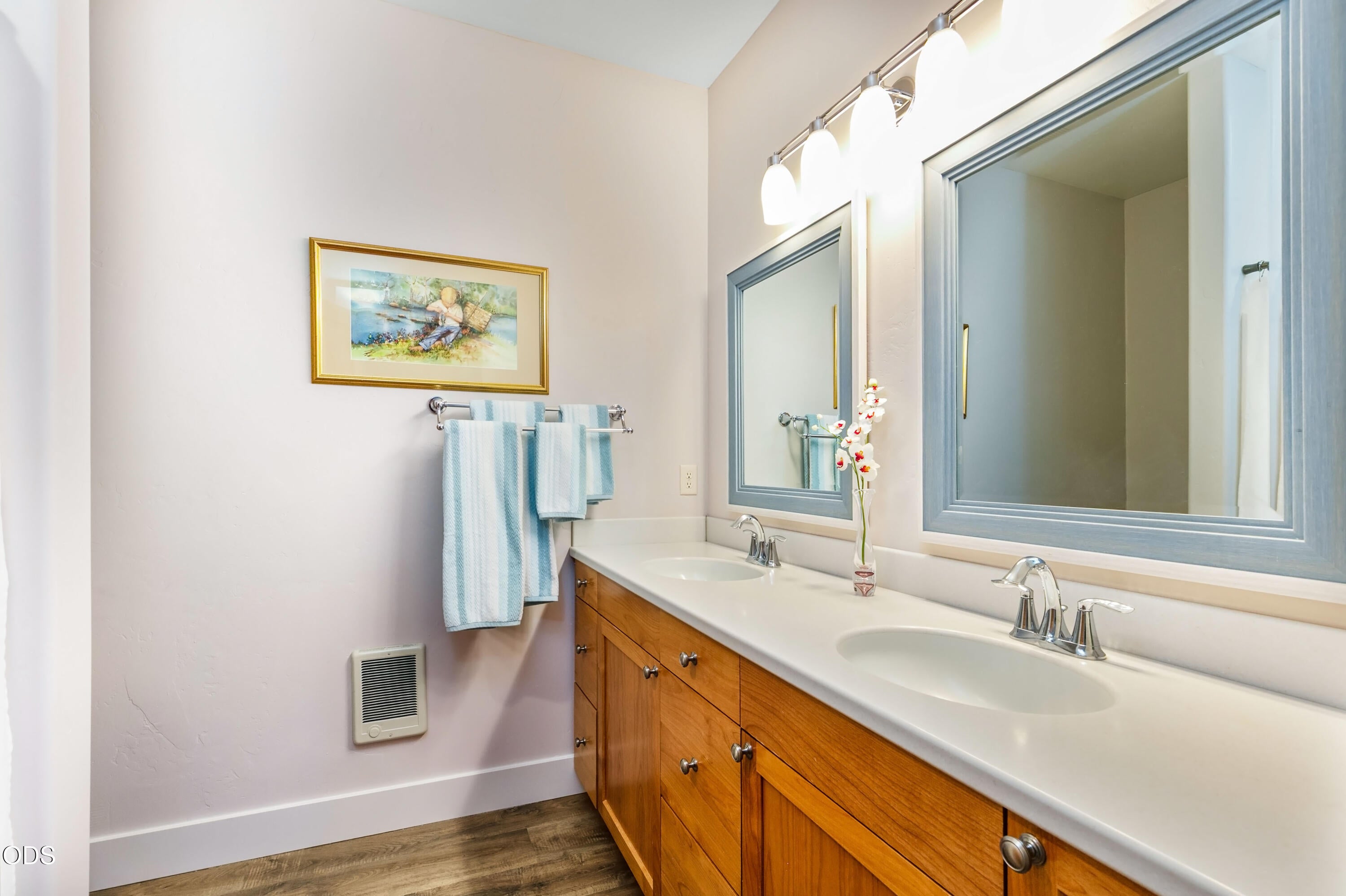 780 West View Loop Sisters, OR 97759 - Photo 14 of 21 Gallery Image 14