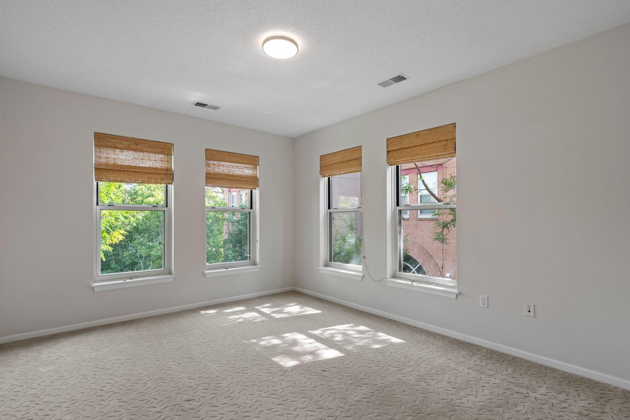 645 North 1st Street, Unit 409 Minneapolis, MN 55401 - Photo 16 of 22 Gallery Image 16