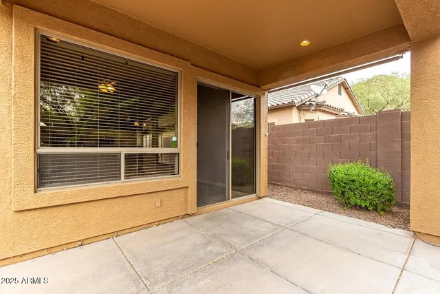 $2,750 | 7037 East Regina Street, Mesa, AZ 85207