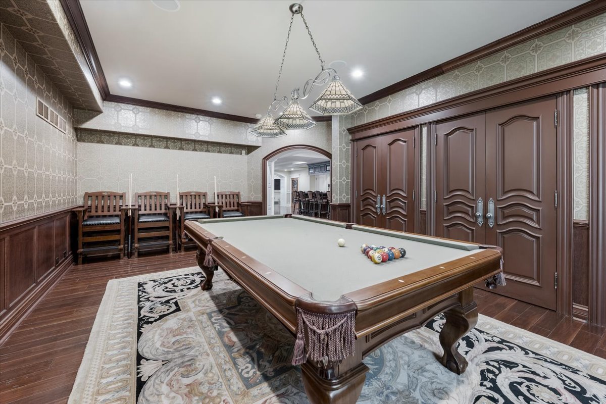 319 Sheridan Road Winnetka, IL 60093 - Photo 50 of 81
