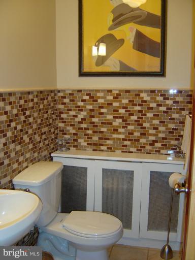 602 A Street Northeast Washington, DC 20002 - Photo 20 of 30 Bath