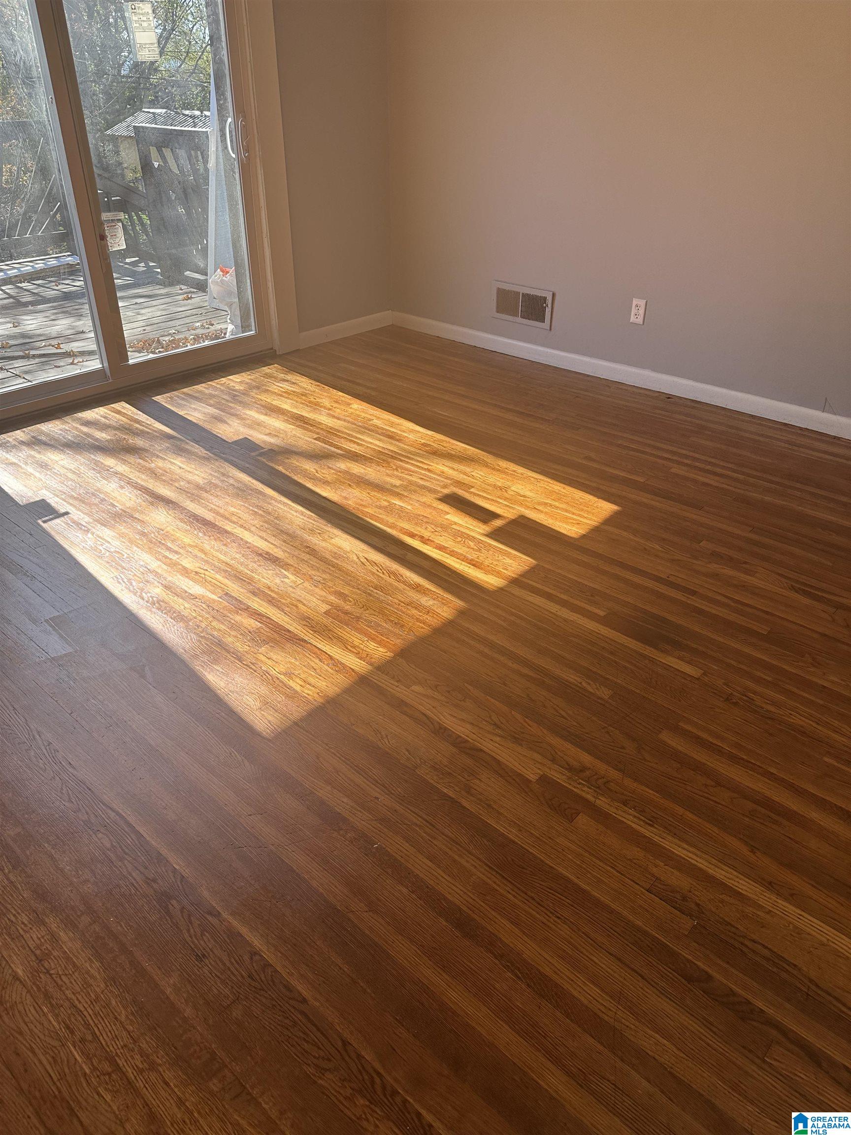 2349 28th Street Southwest Birmingham, AL 35208 - Photo 3 of 6