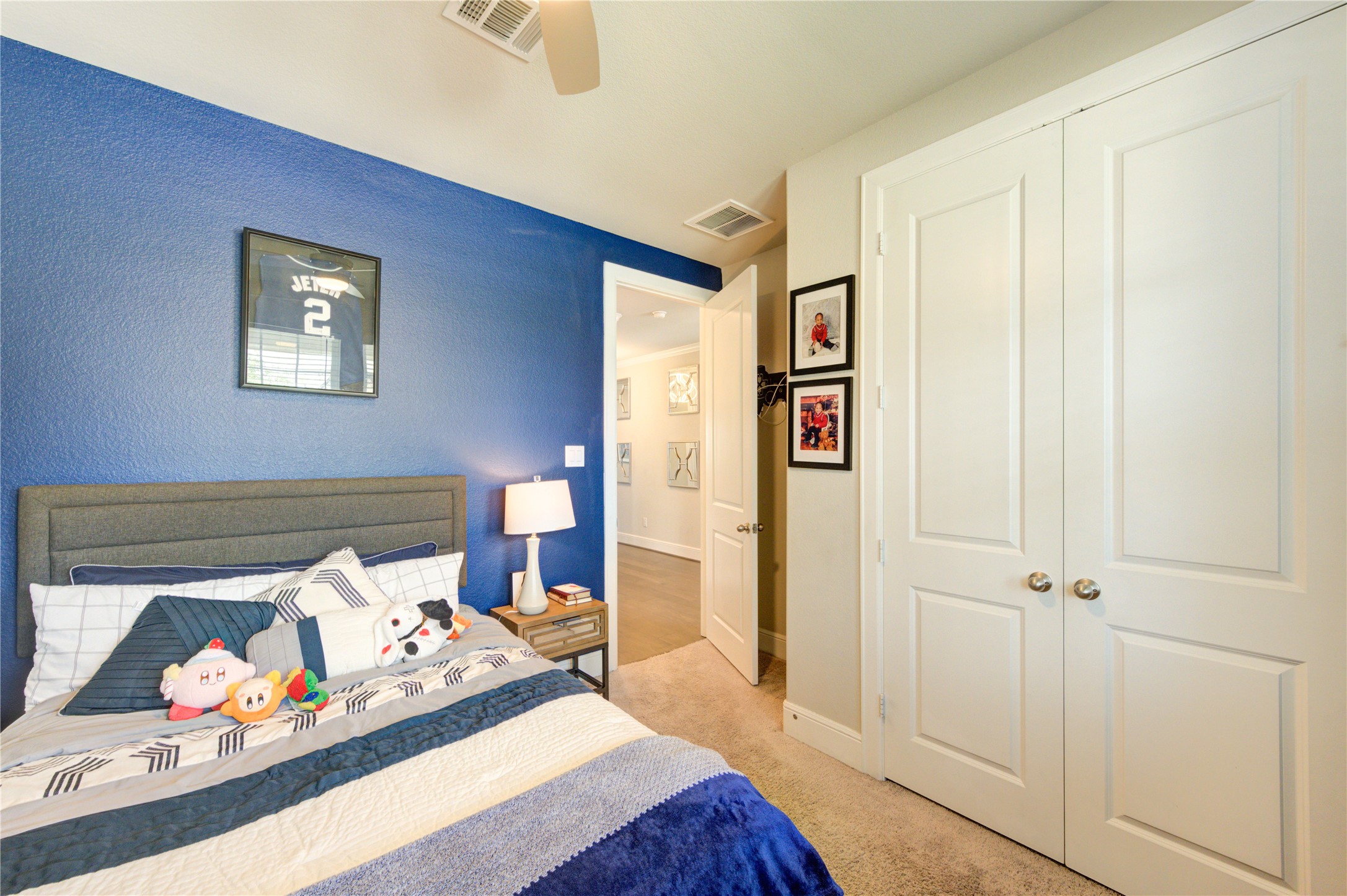 4050 Shackleton Court Iowa Colony, TX 77583 - Photo 31 of 48 a bedroom with bed and a window