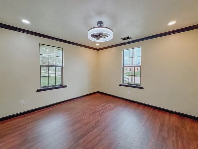 $230,000 | 1112 East 13th Avenue, Corsicana, TX 75110