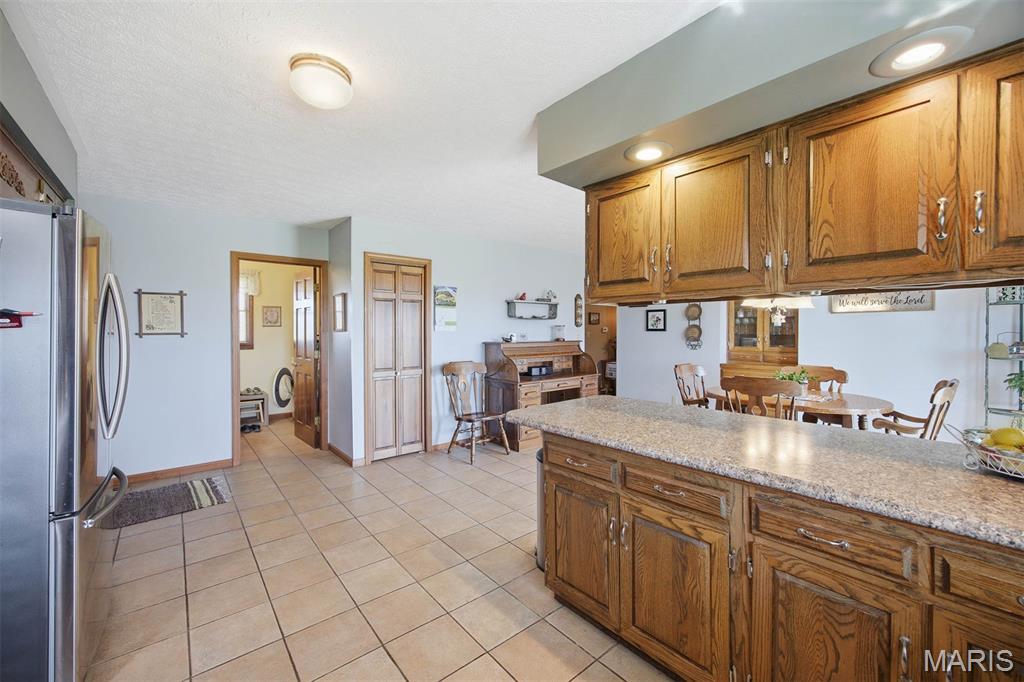 13005 Oil Field Road Bartelso, IL 62218 - Photo 17 of 50