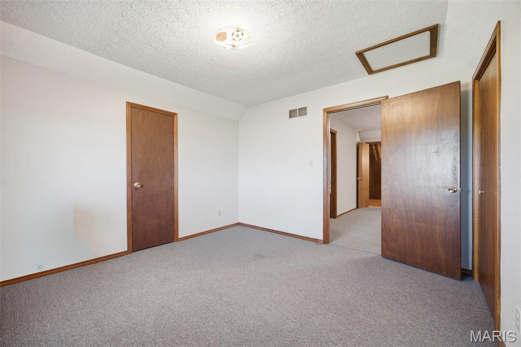 13005 Oil Field Road Bartelso, IL 62218 - Photo 26 of 50