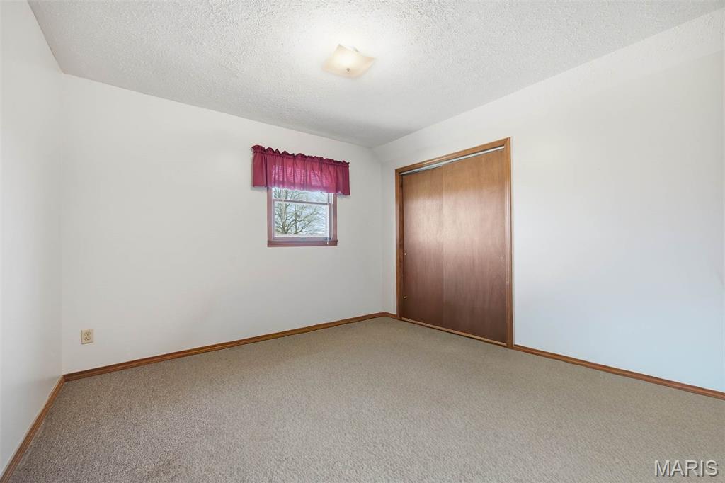 13005 Oil Field Road Bartelso, IL 62218 - Photo 28 of 50