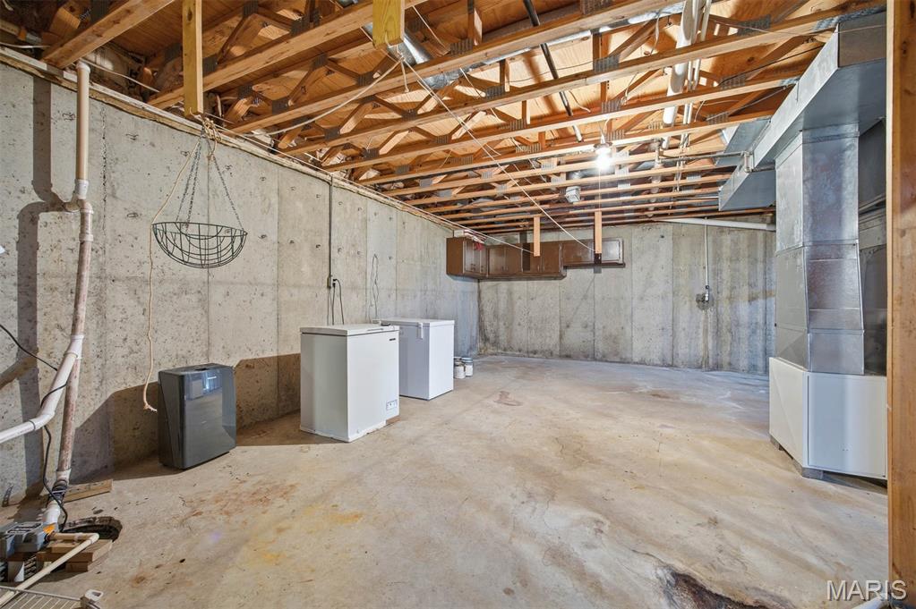 13005 Oil Field Road Bartelso, IL 62218 - Photo 32 of 50