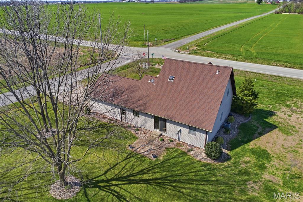 13005 Oil Field Road Bartelso, IL 62218 - Photo 44 of 50