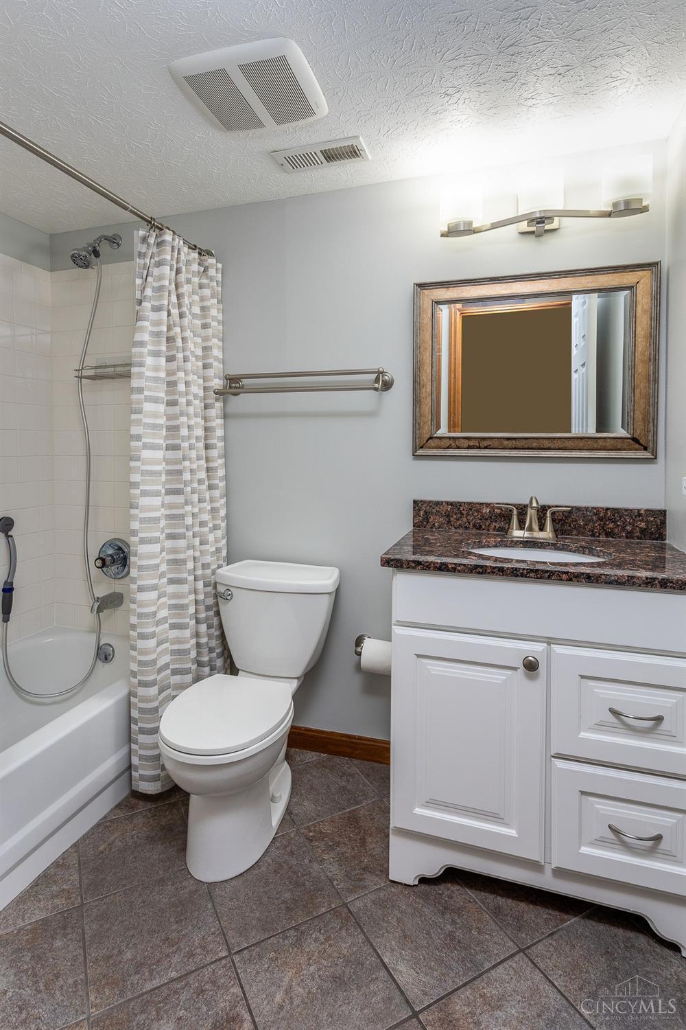 2330 Rose Road Loveland, OH 45140 - Photo 16 of 22