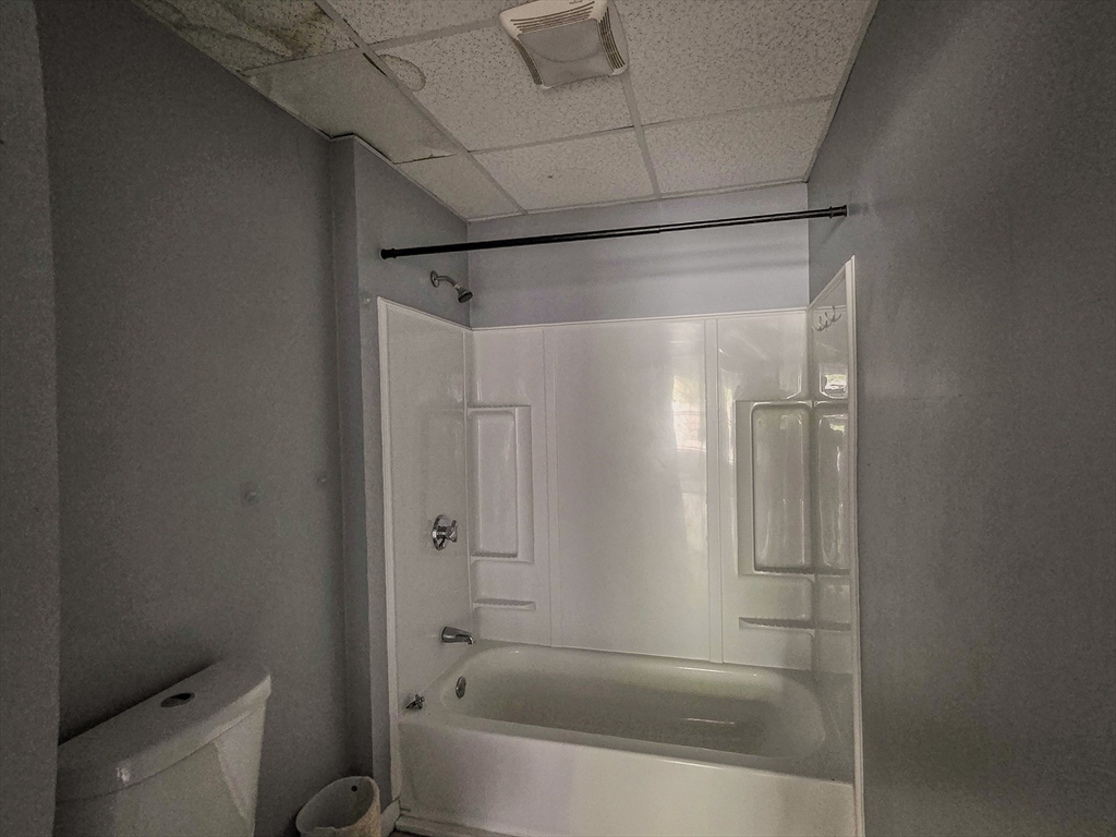 9 Greenwood Street, Unit 2 Worcester, MA 01607 - Photo 15 of 16