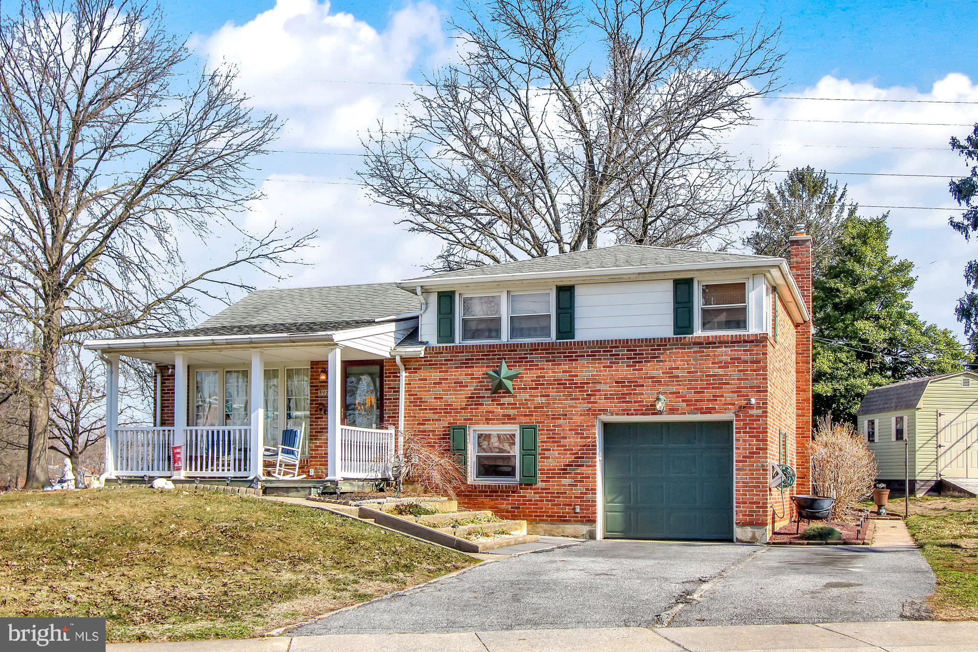 971 Haines Road York, PA 17402 - Photo 2 of 27 Gallery Image 2