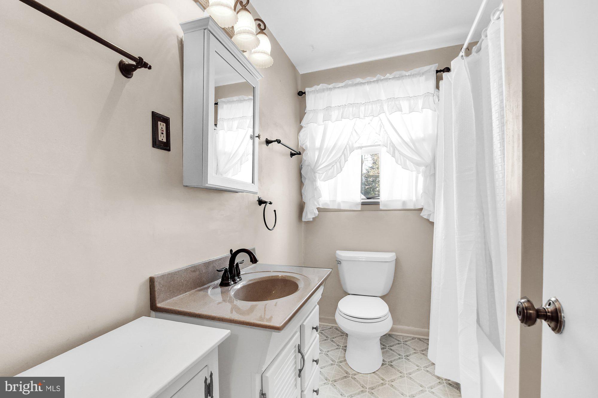971 Haines Road York, PA 17402 - Photo 17 of 27 Gallery Image 17