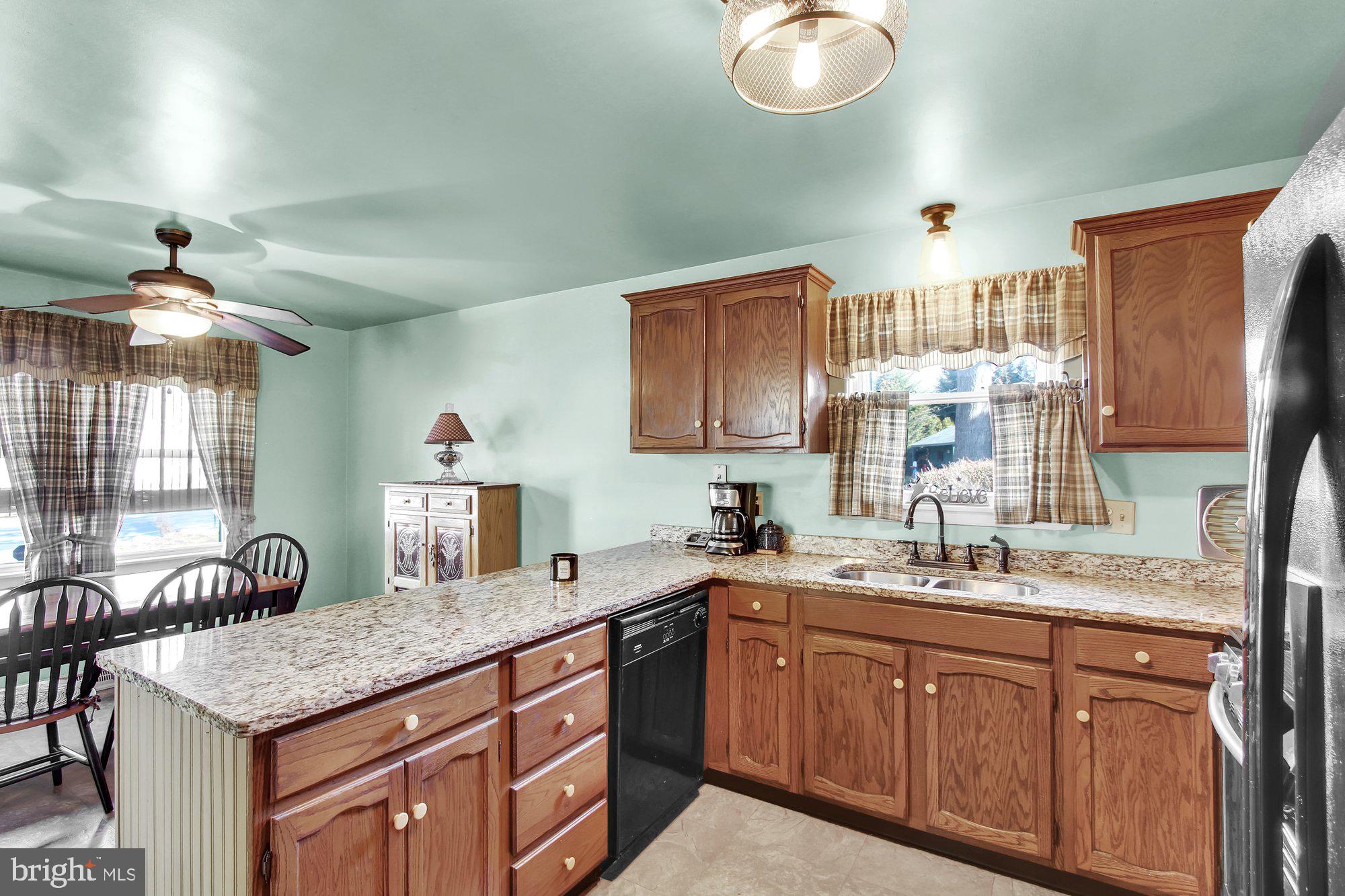 971 Haines Road York, PA 17402 - Photo 9 of 27 Gallery Image 9